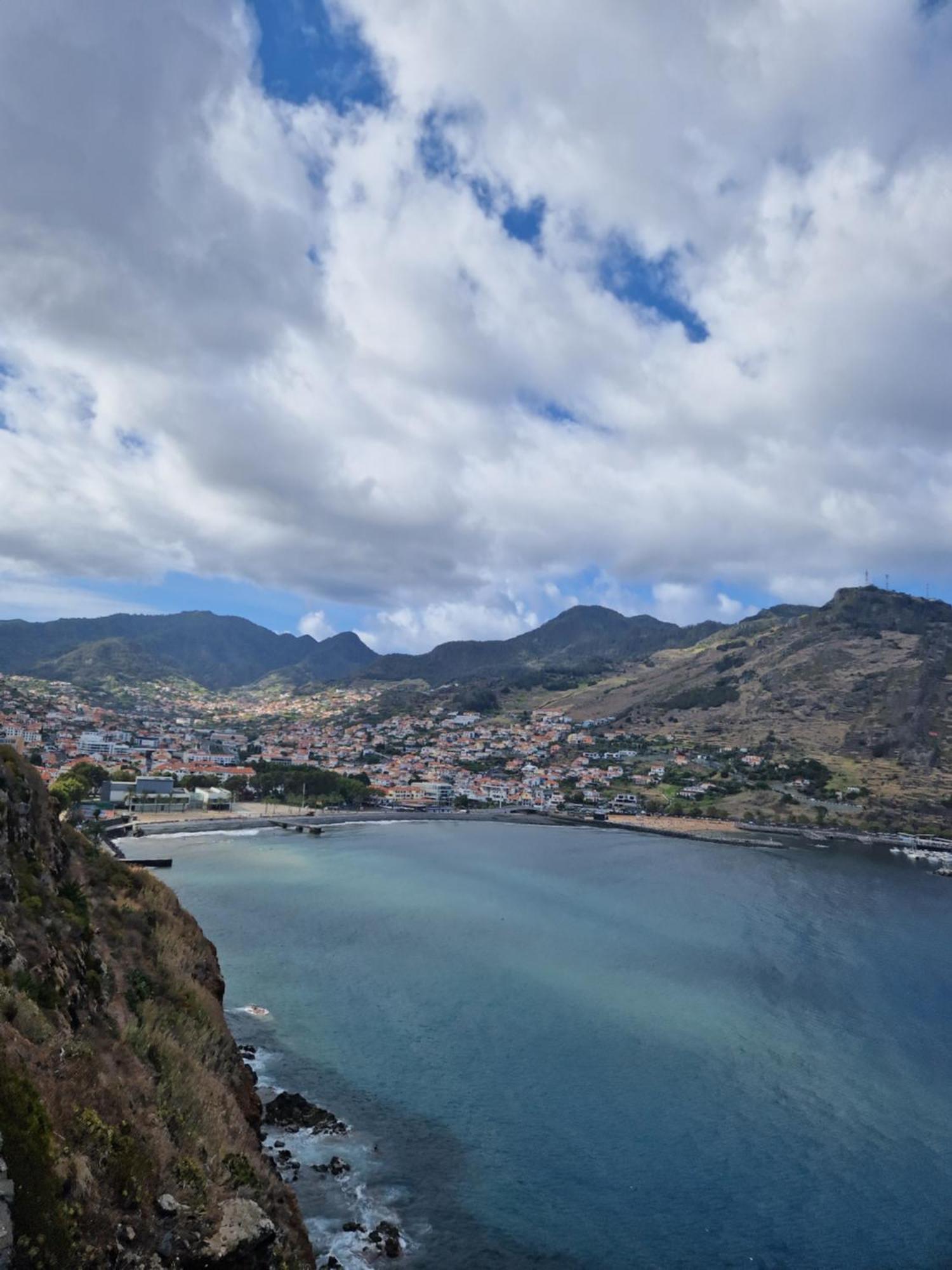 C - Delightful 2 Bedroom Vacation Home Machico  Buitenkant foto